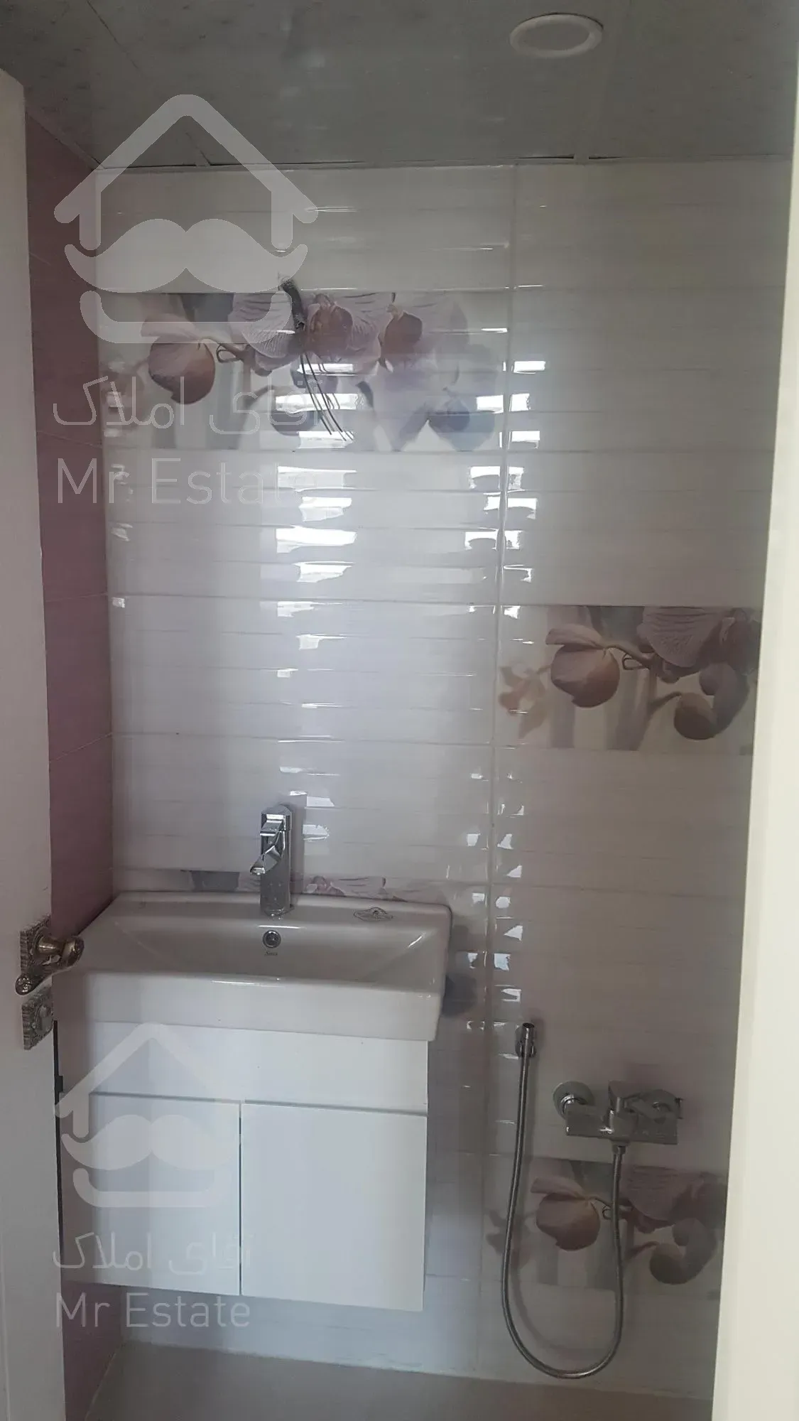 ۱۲۰ متر ۳ خواب / ویو عالی / نقشه بینظیر/ فردوس غرب