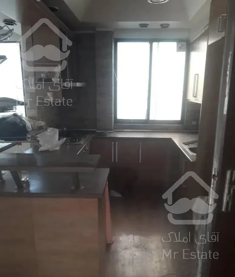 72متر.بالاترپل سیدخندان. طبقه اول