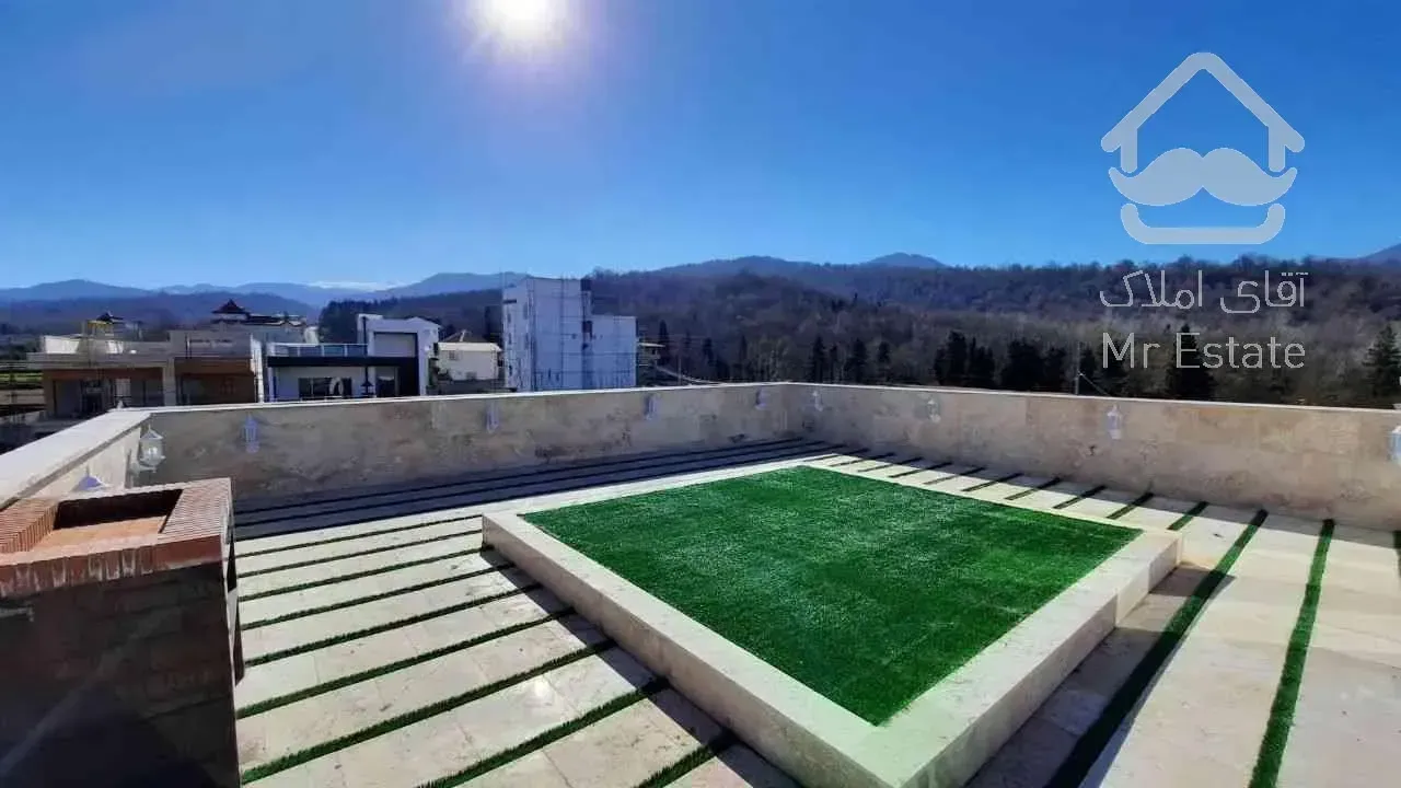 تریبلکس مدرن استخر دار