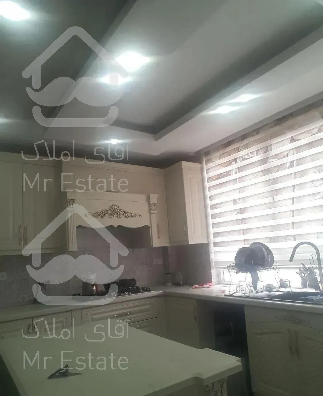 اپارتمان ۱۲۲متری خوش نقشه غرق در نور