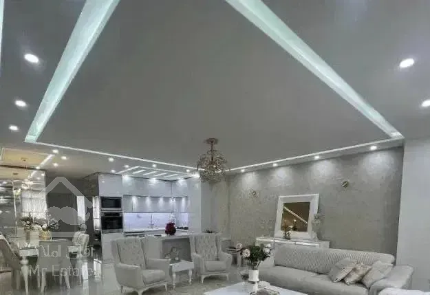 ۱۴۵متر/۳خواب/پونک/سالن قدی پرده خور/تک واحدی