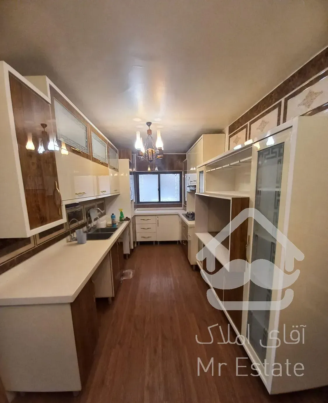 ۱۴۱ متری سه خوابه فاز۳