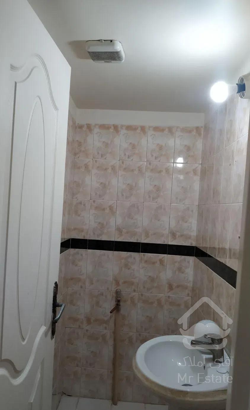 76 متر شرق پروین