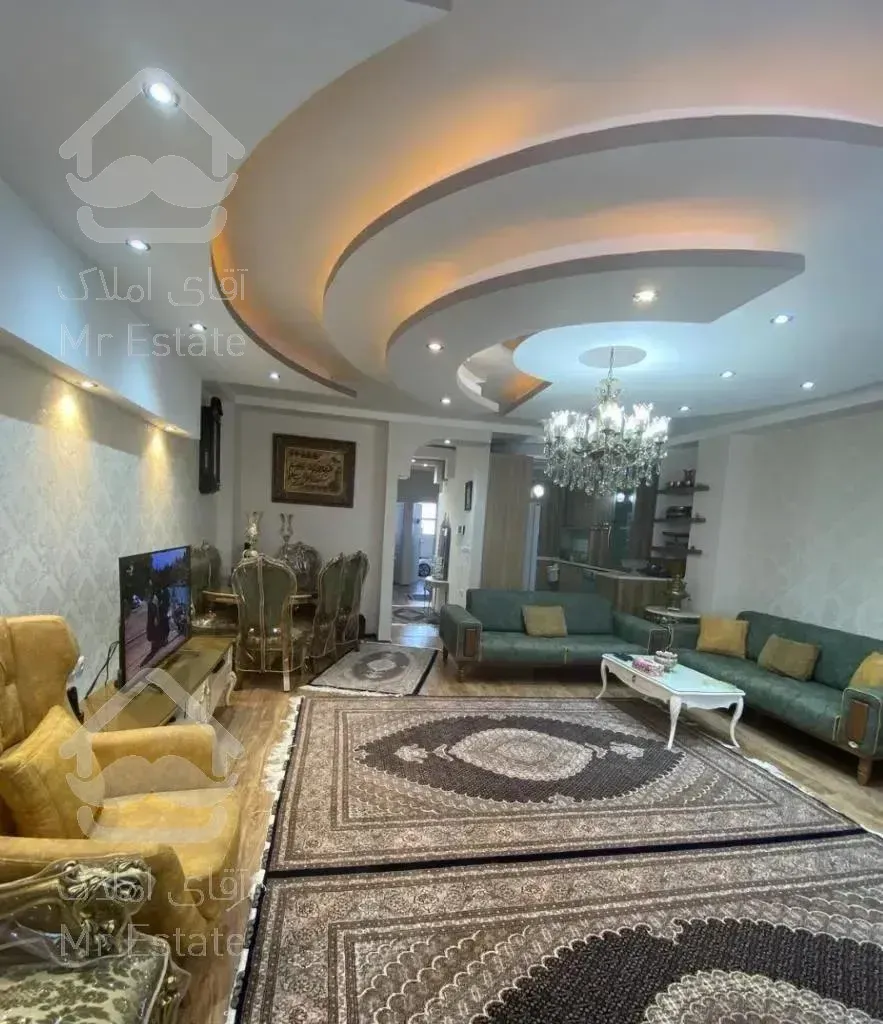 ۱۱۱متری/۲خواب/خوش نقشه/آلاله شرقی