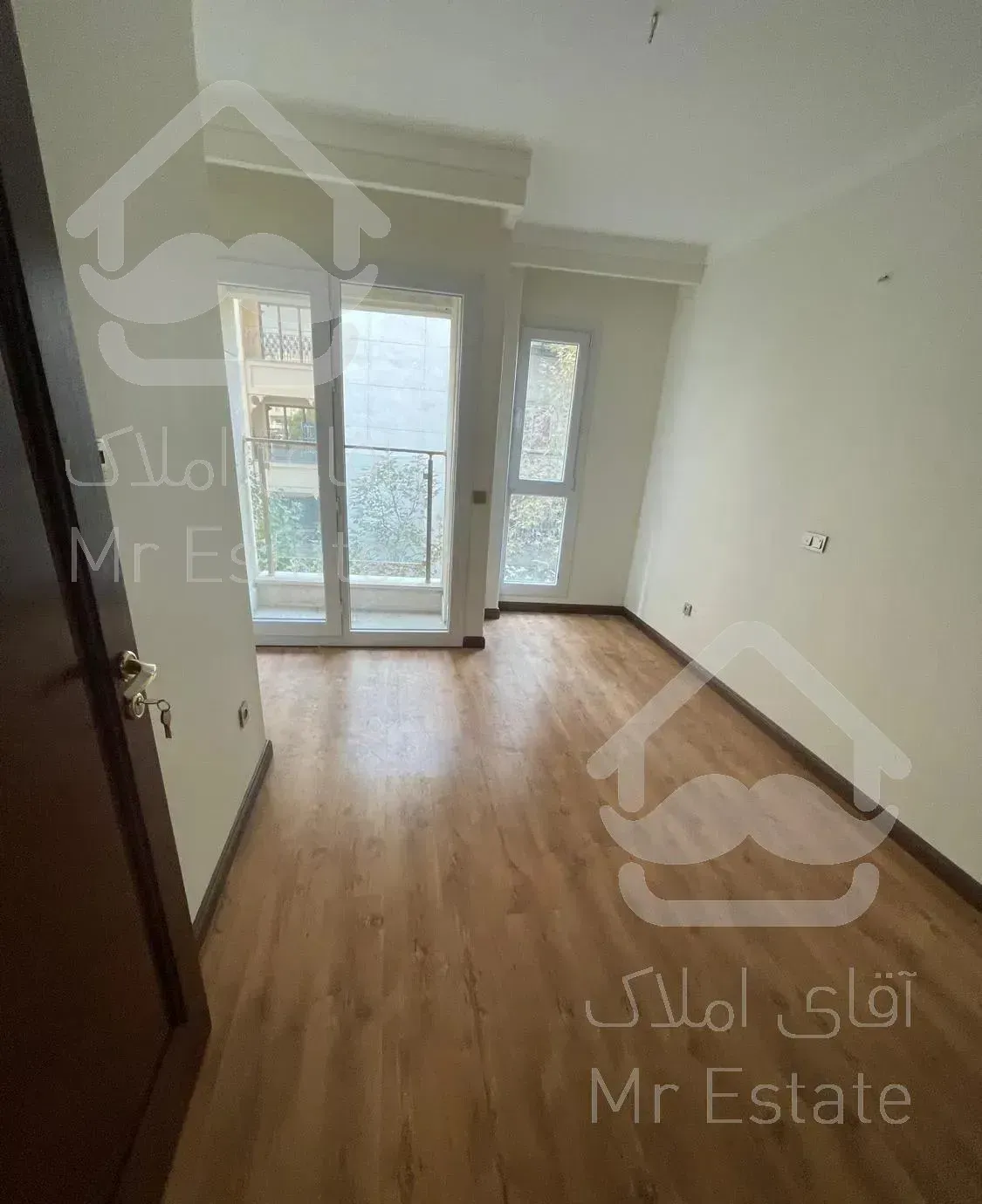 احتشامیه / ۱۵۵ متر / فول / غرق نور