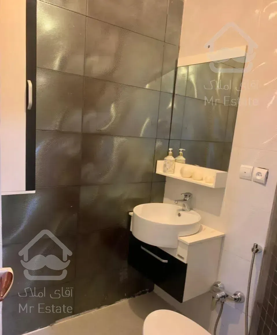 اندرزگو ، فرمانیه ۹۸ متر دو خوابه