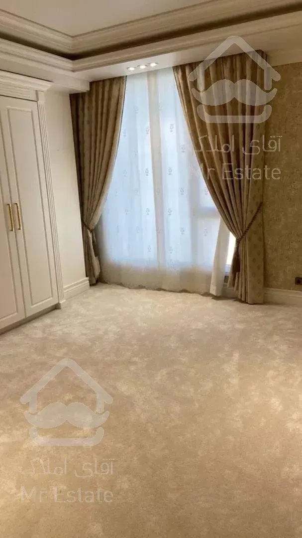 خرید آپارتمان  320 متری  فرمانیه شرقی