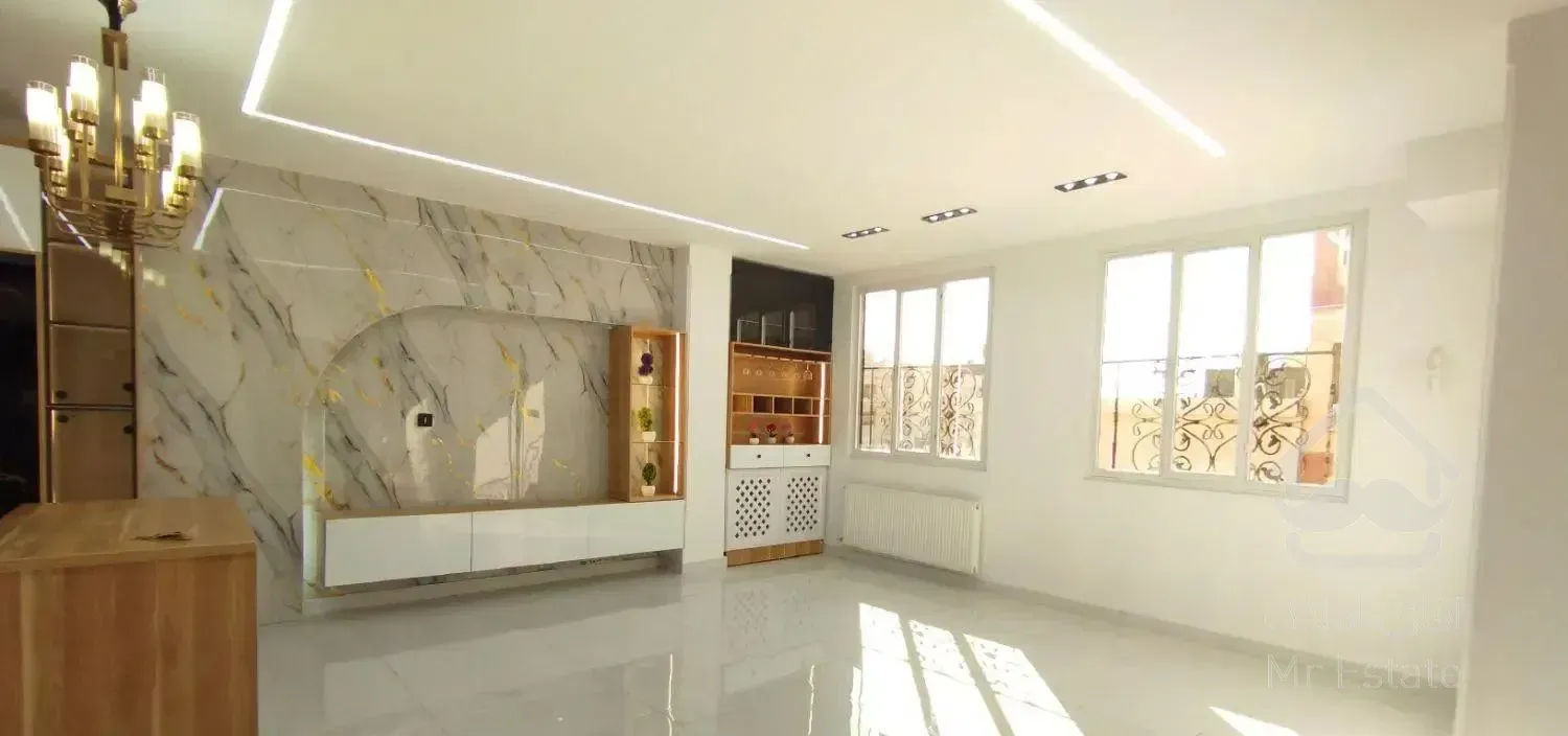 ۷۶متر۲خواب فول امکانات/غر ب  تهرا ن/سندتکبرگ