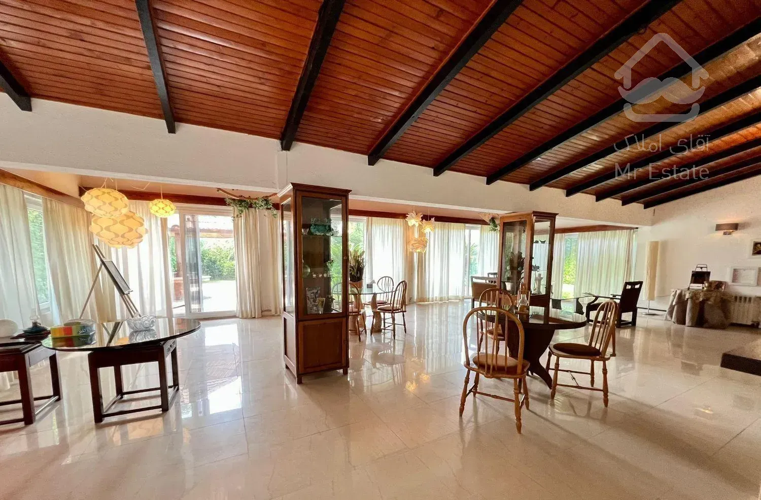 فروش ویلای ۵ خواب نوسازی خزرشهر جنوبی