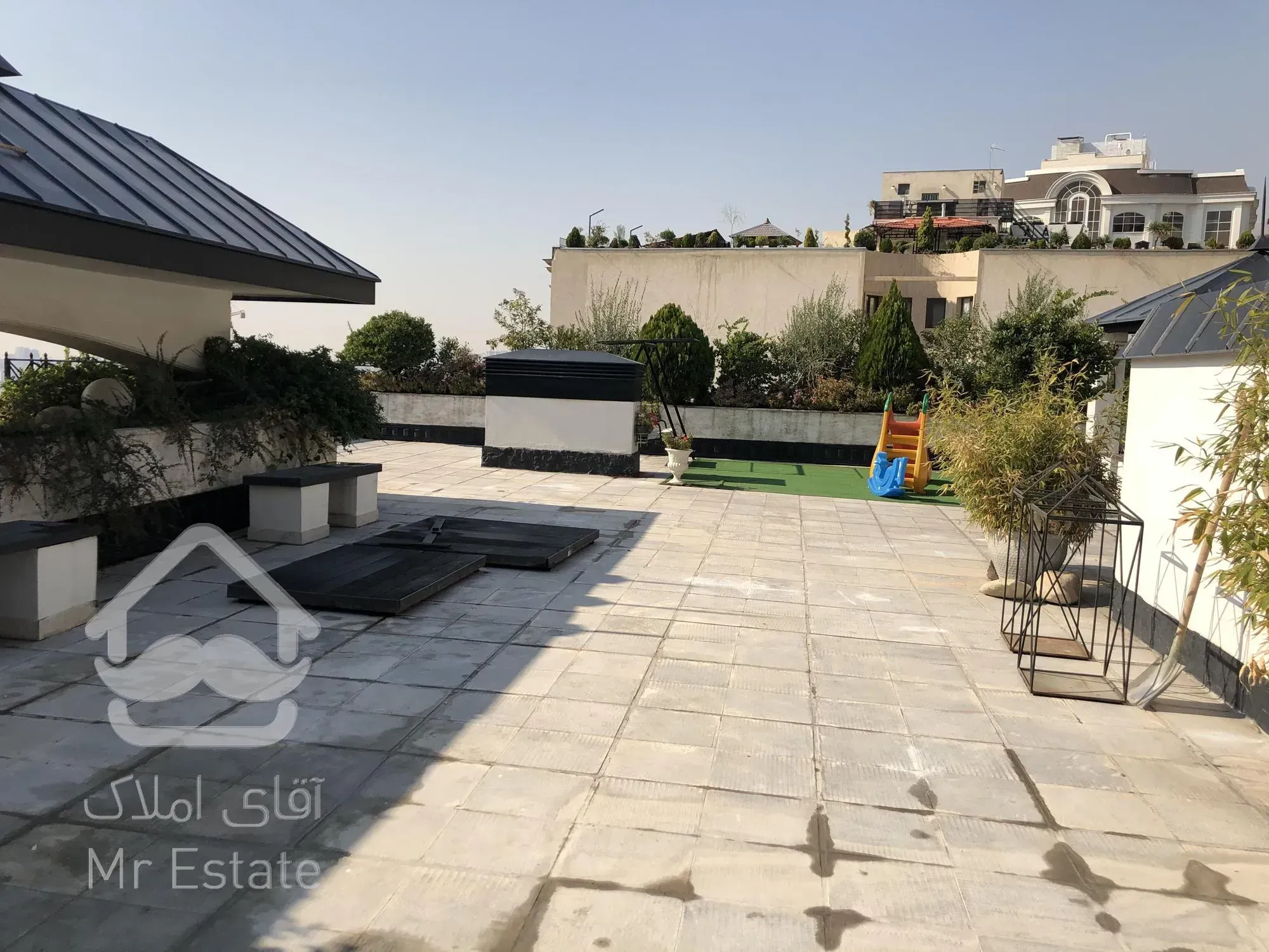 رهن و اجاره آپارتمان ۳۸۵ متری ۵ خوابه فول کامرانیه