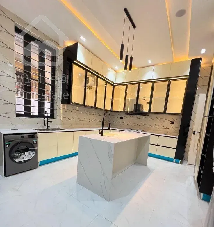 ۱۴۵ متری / نوساز / قلب کیانپارس / فول کولر