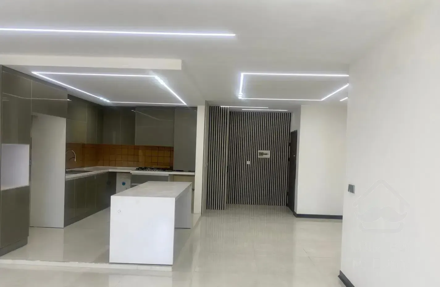 رهن آپارتمان دو خواب حافظیه