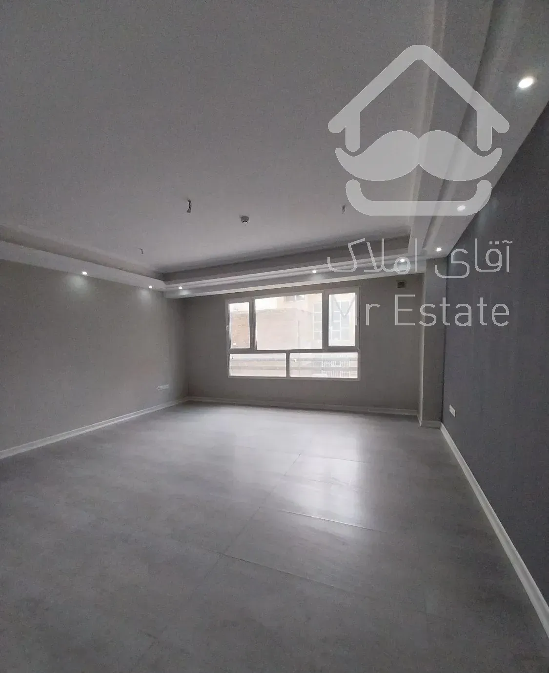 ۱۰۰ متر متر کلید نخورده فول امکانات