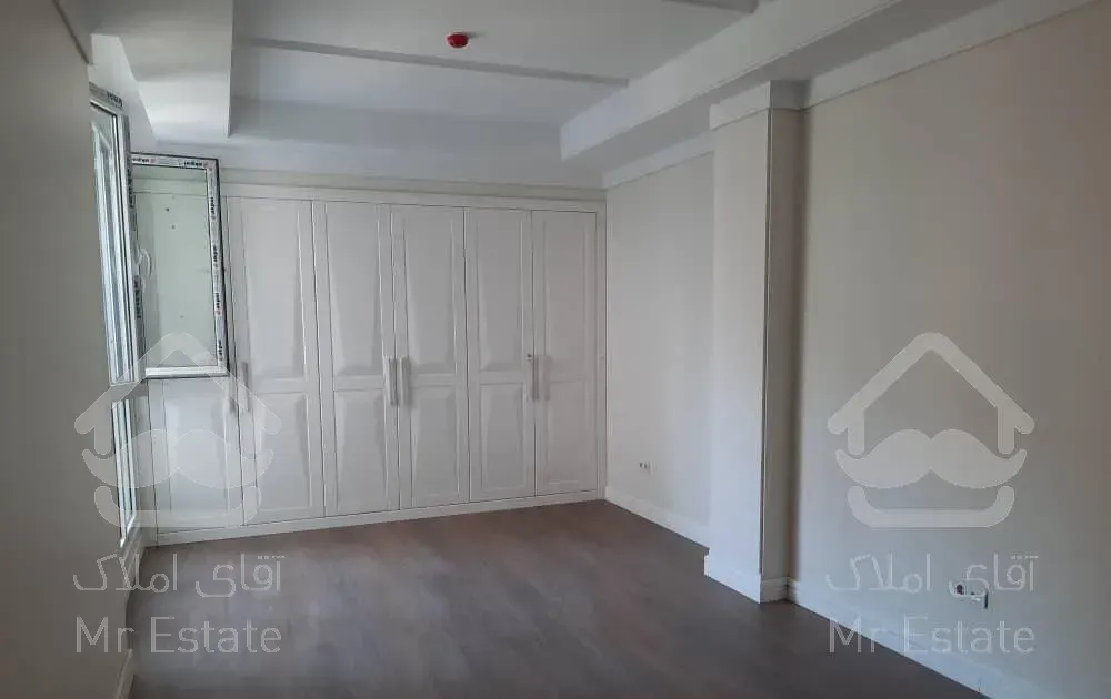 آپارتمان ۲۰۰ متری فول شیخ بهایی شمالی ۳ خواب