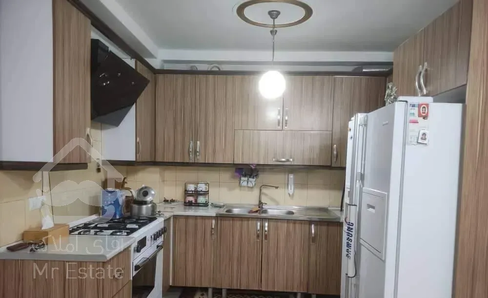 آپارتمان تک واحدی پارکینگ دار زمزم آل احمد