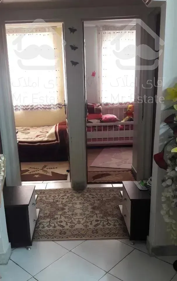 آپارتمان با پارکینگ و انباری تک واحد