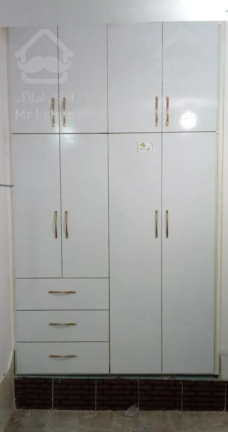 ساخت وتعمیر  کابینت و کمد دیواری