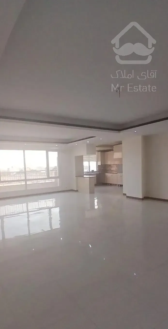 اجاره۱۶۰متر،تک‌واحدی،فول‌امکانات،بر‌خیابان‌قدیمی
