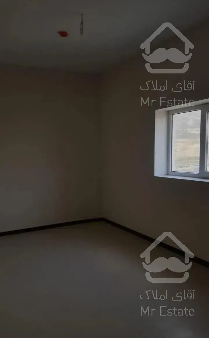 آپارتمان ۱۳۳متر کلیدنخورده ویو کوه آبشاربدون مشرف
