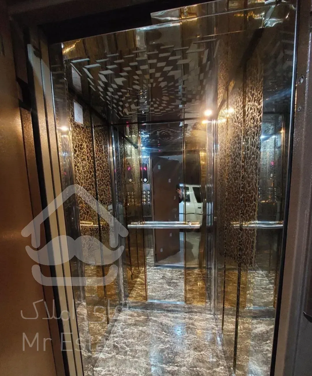 رهن آپارتمان ۹۵ متری ۲ خوابه تک واحد با پارکینگ