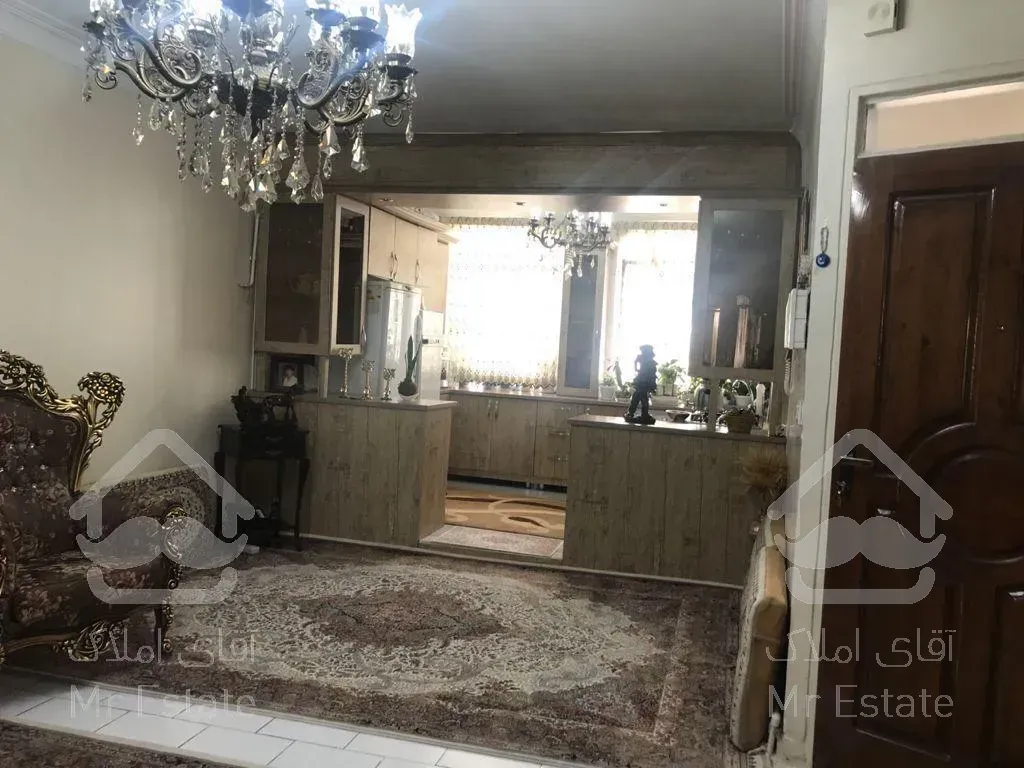 ۷۵متر۲خوابه/۸واحدی طبقه۳ روئیت/بازسازی شده