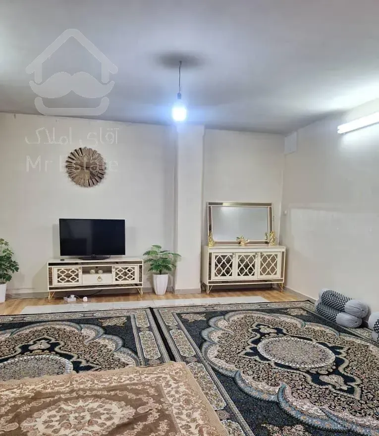 ۵۶ متری  با پارکینگ در عبدل‌آباد