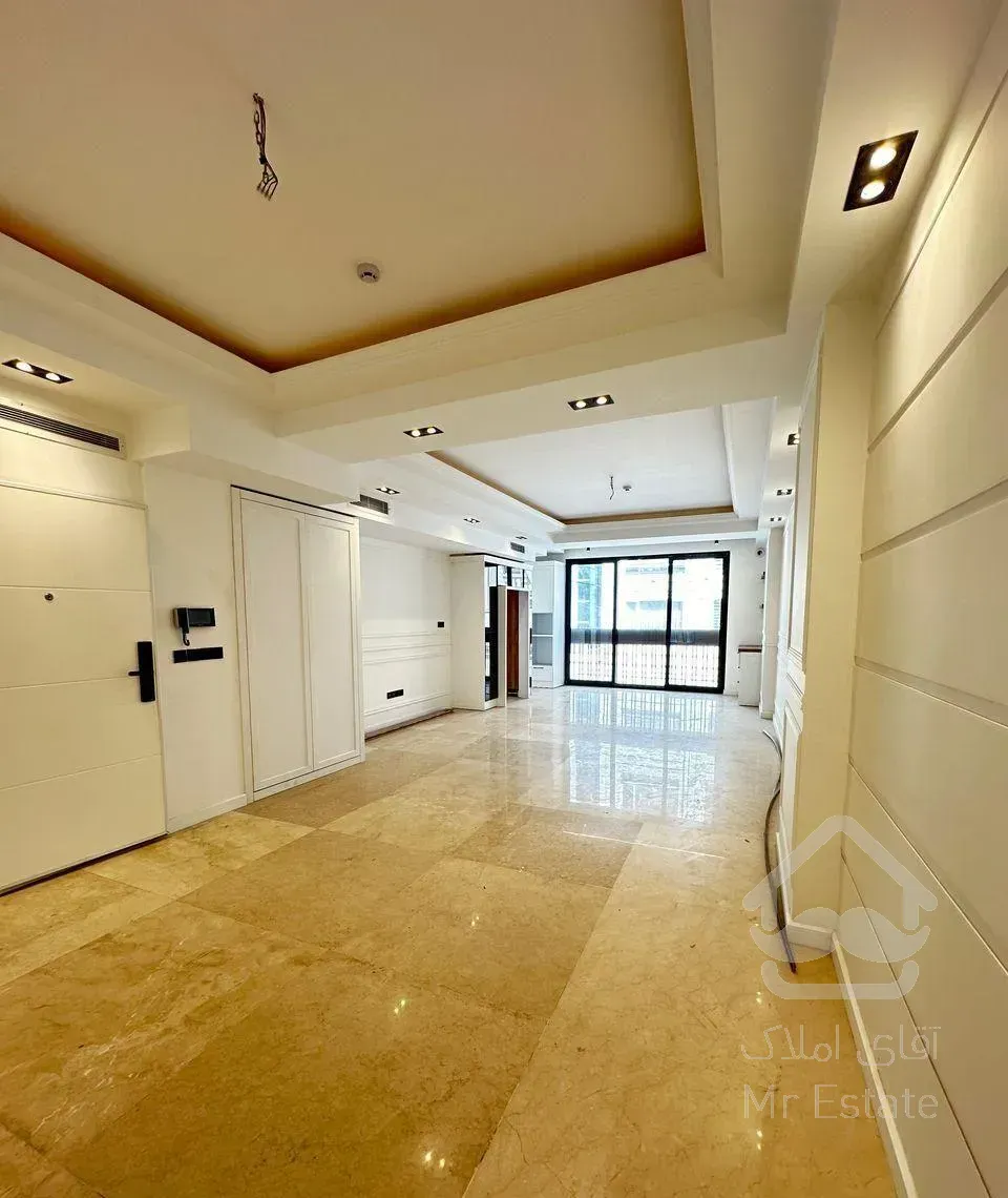 ۱۲۷متر/۳خواب/فول امکانات/نوساز/تک واحدی