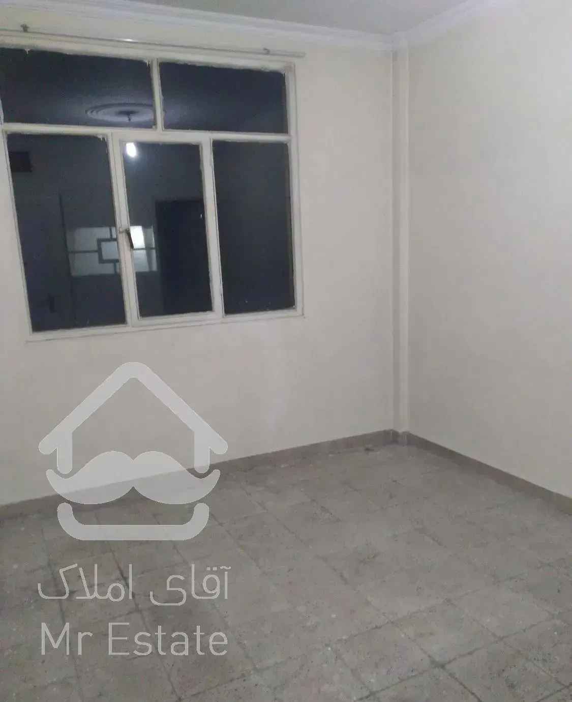 ساختمان جنوبی ط ۳ متراژ ۶۸ یک خوابه