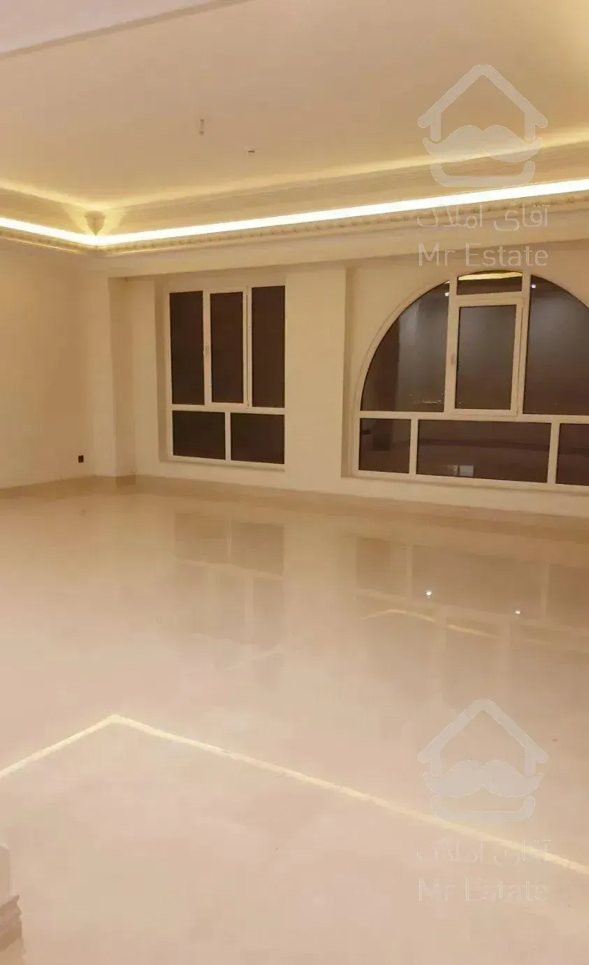 نیاوران ۱۵۰ متر ۳خواب