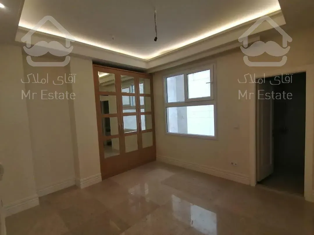 رهن و اجاره آپارتمان ۲۲۰ متری ۳ خوابه نیاوران کلید نخورده