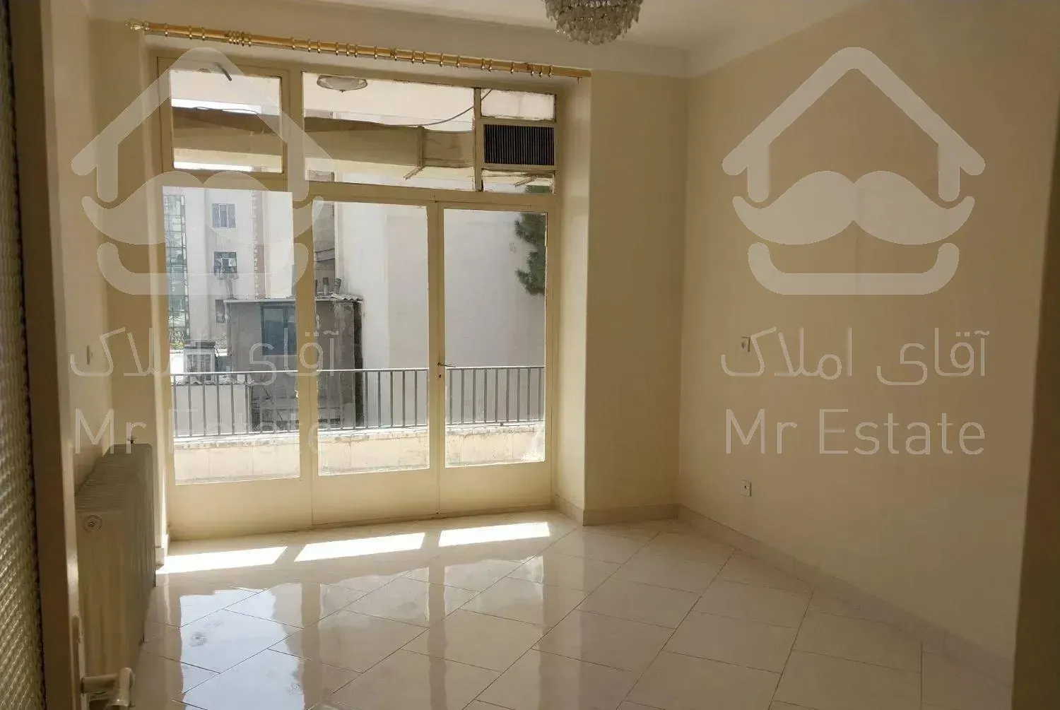 آپارتمان ۲۱۰متری ۳خوابه