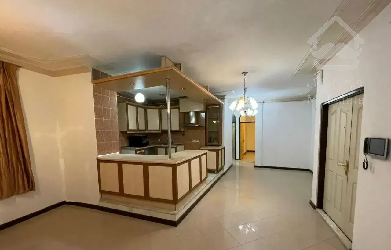 رهن کامل خانه/خیابان اروسیه