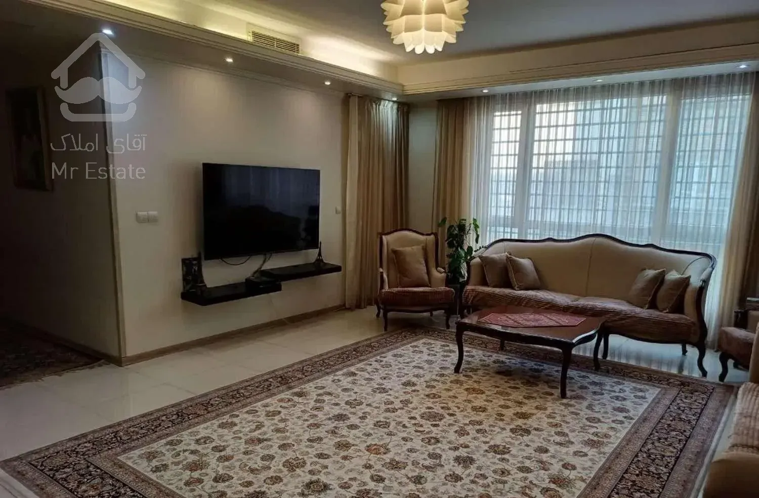 بلوار کشاورز،  ایتالیا،  دوخوابه،  100 متر،  نوساز