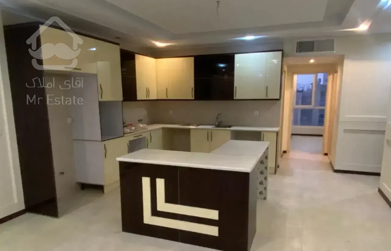 ۱۰۰متر/تکواحدی/فول امکانات/۱۰سال/شمال پاتریس