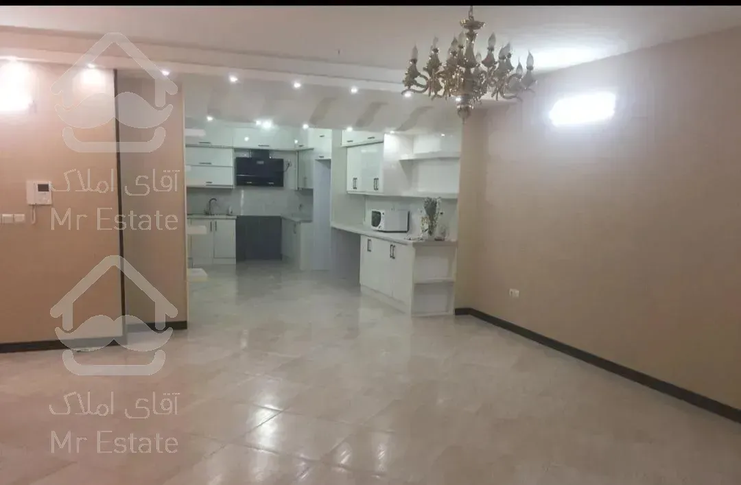 آپارتمان ۱۶۰ متری مشتاق