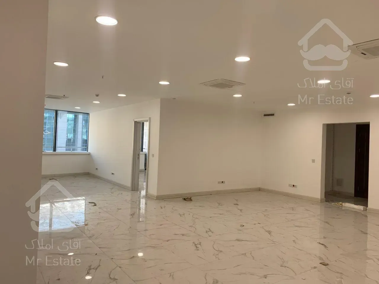 اجاره و رهن دفتر کار سند اداری پاسداران 160  متر اکازيون