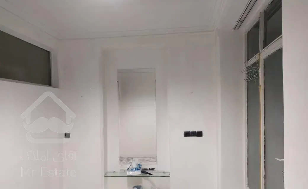 سنائی،میرزای شیرازی،۵۸ متر ۱ خوابه،بازسازی شده