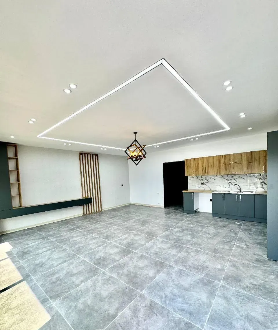 ویلا باغچه همکف 182 متری شهرکی سند تک‌برگ