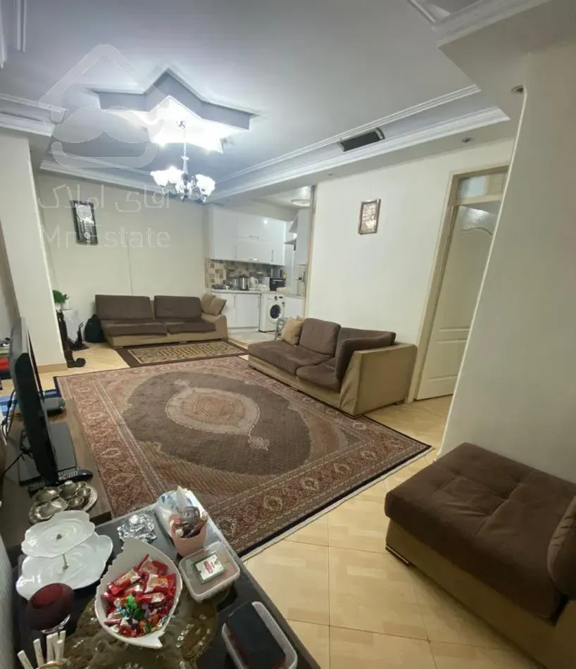 ۶۳متر/دو خواب/فول امکانات/تقاطع ۱۳۱