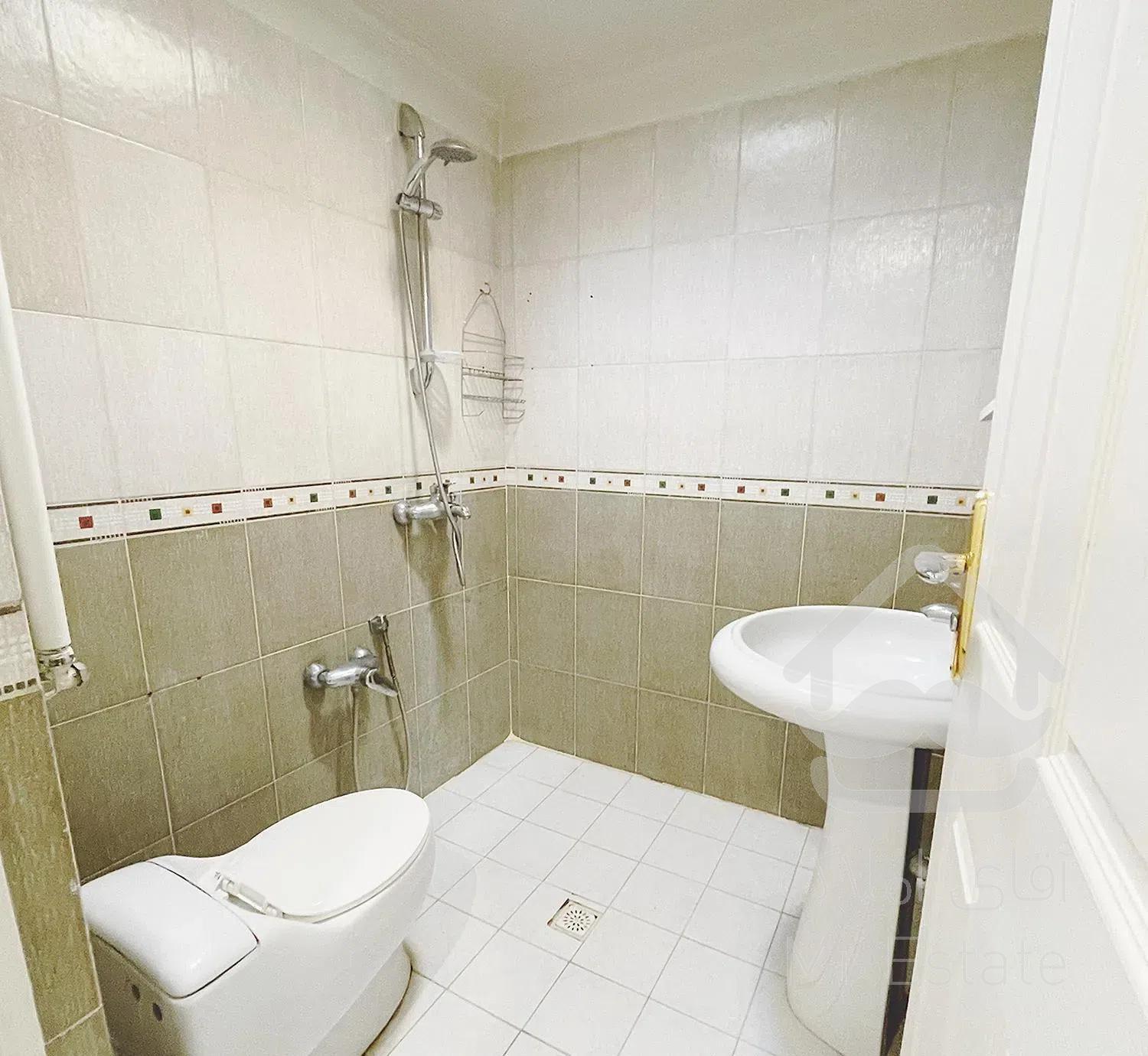 آپارتمان ۷۵ متر تکخواب شریعتی صدر