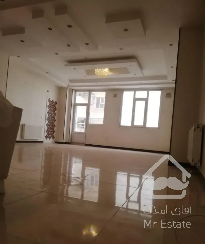 ۱۴۸ متر ۳خوابه در  کوچه فاز ۵مهرشهر