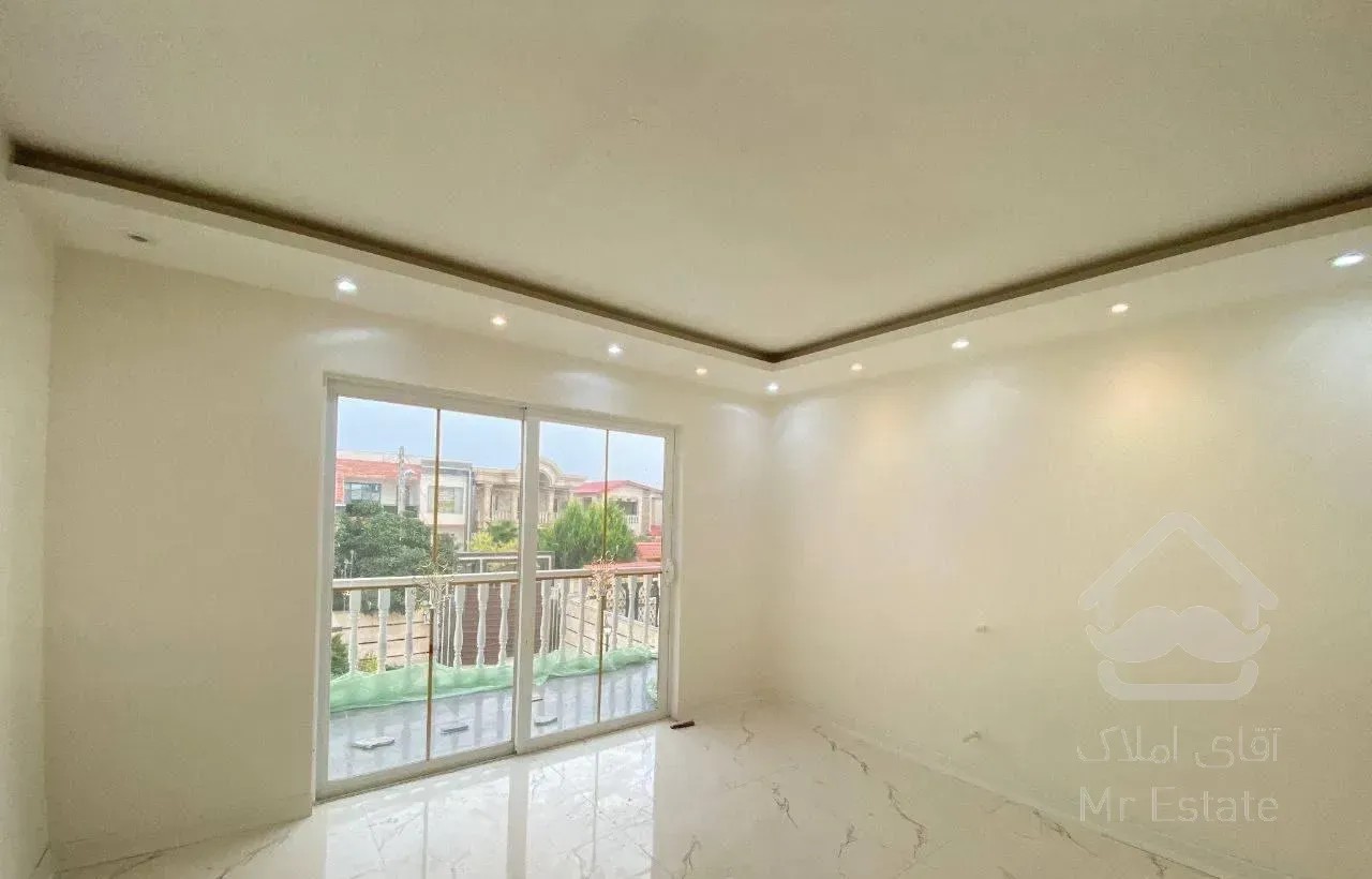 ویلا باغچه دوبلکس ۲۶۰ متر شهرکی سندتکبرگ