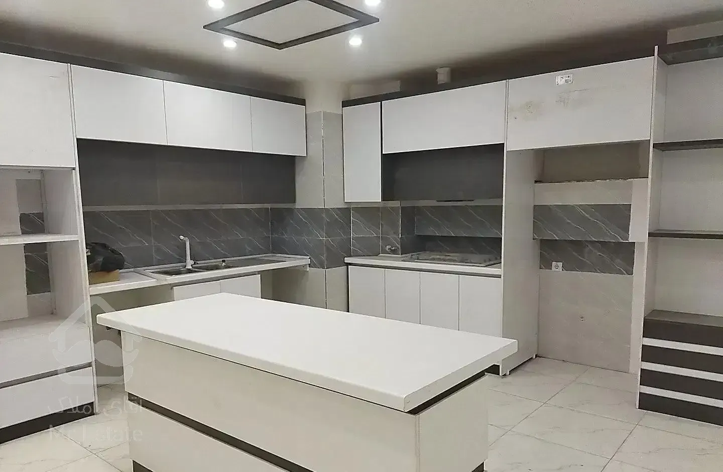 ۹۹متر کلید نخورده /سعیدآباد/حومه تهرانسر