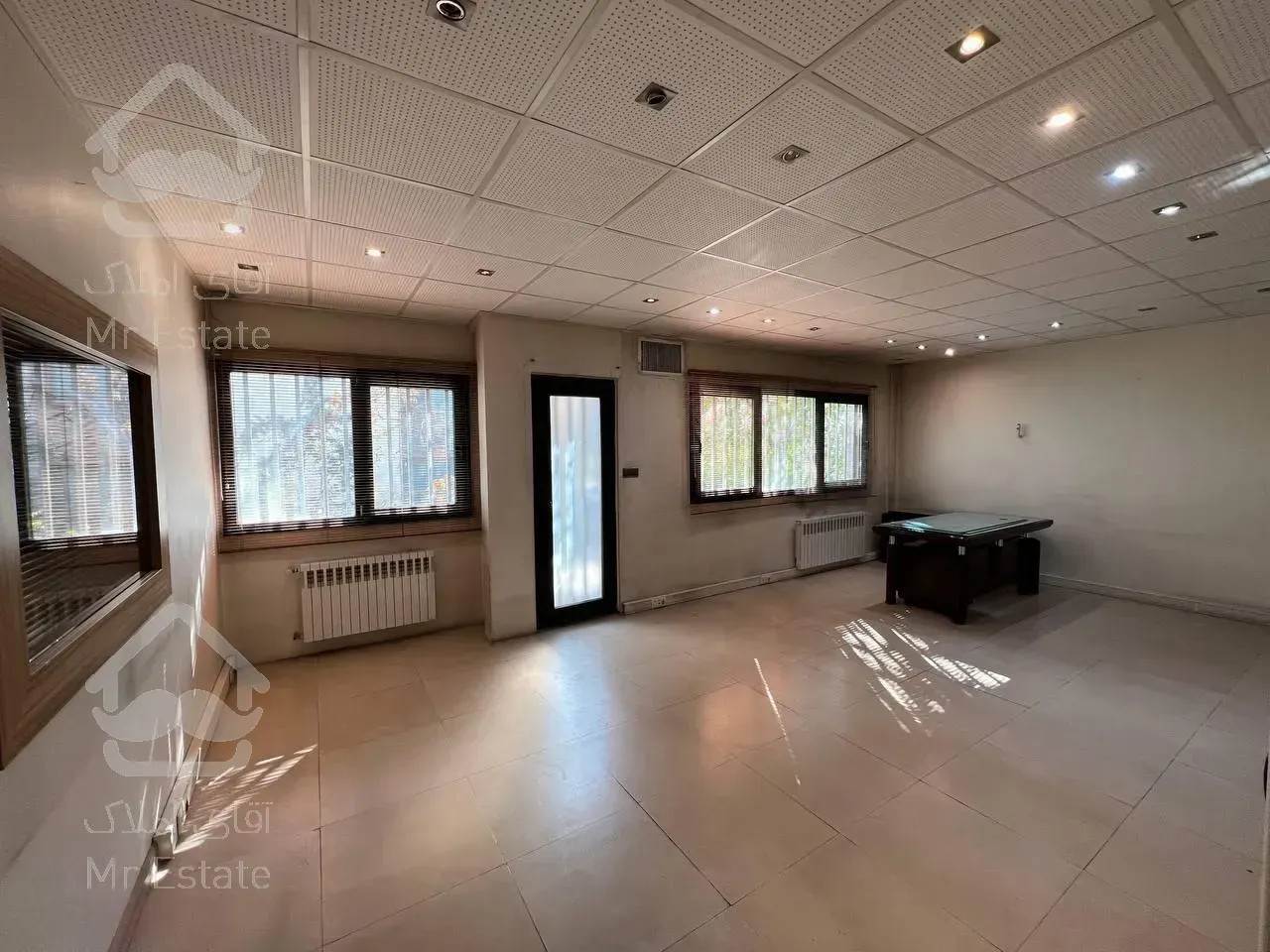 میدان آرژانتین 123 متر سند اداری خیابان وزرا