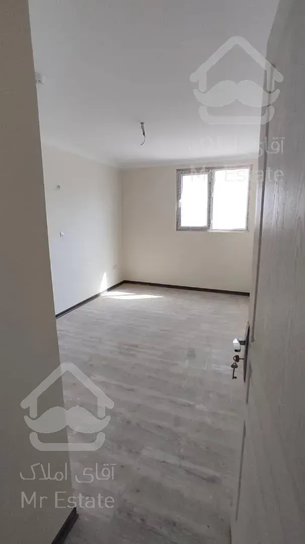 پیش فروش واحد ۱۰۰ متری / دریاچه شهدای خلیج فارس