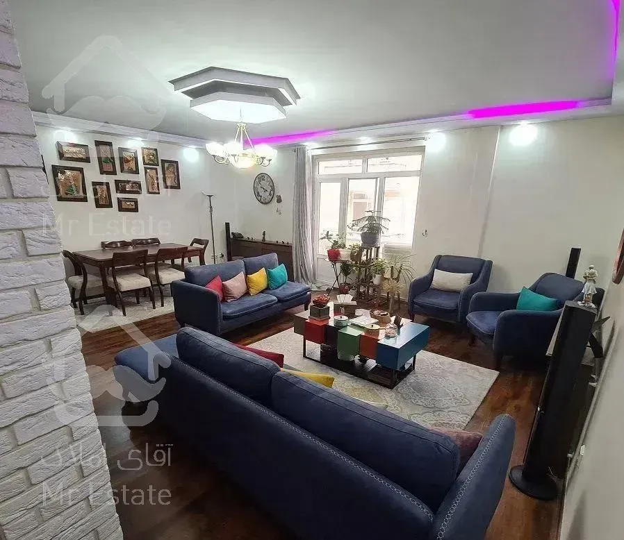 آپارتمان ۱۰۶ متری/دو خواب/گلچین شمالی