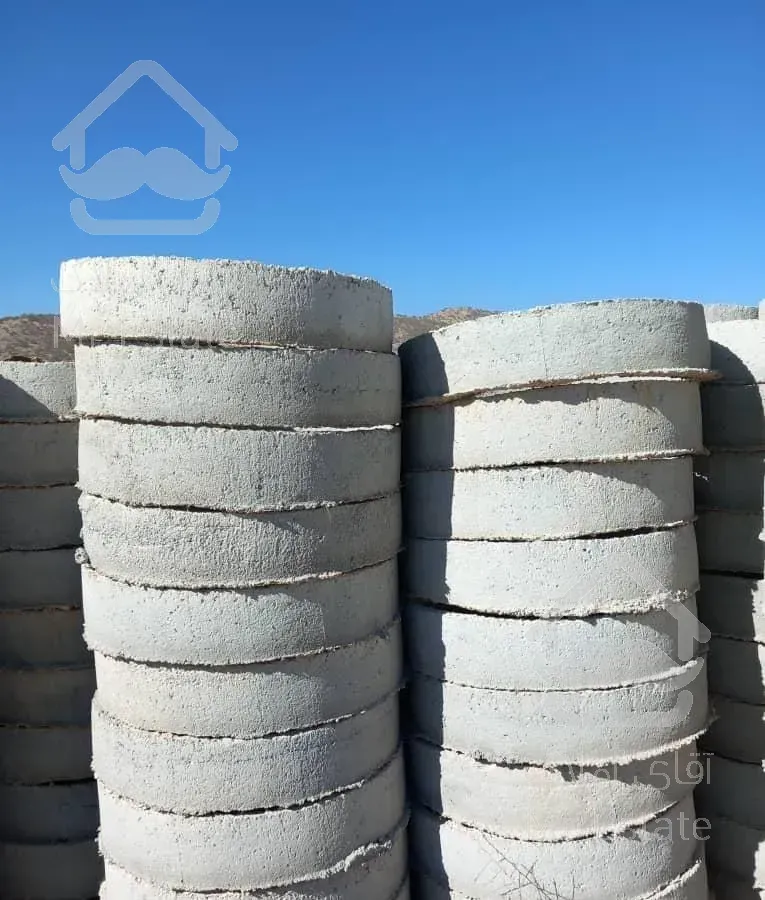 حلقه چاه    بلوک  تیرچه.    آجر //