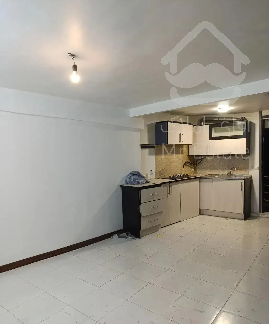 آپارتمان 50 متری طبقه دوم روی همکف