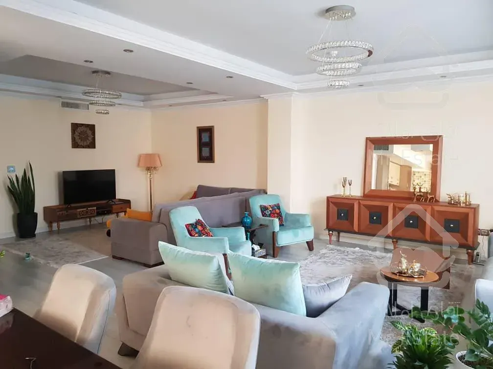 ۱۵۰ متر ۳ خواب ، فول امکانات ، جنت آباد جنوبی