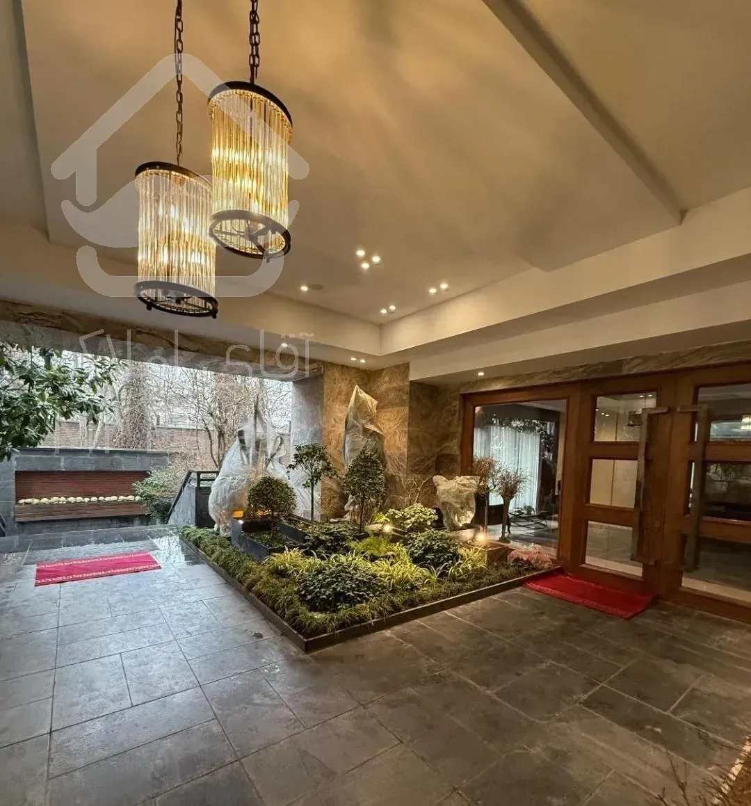 پنت هاوس ۳۰۰ متری فول لاکچری تاپ لوکیشن